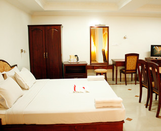 טריואנדרום Hotel Prasanth מראה חיצוני תמונה